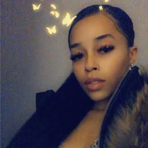 Meet your Posher, Jade